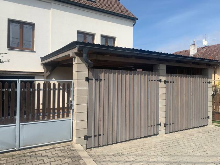 Betonové ploty, přístřešky a pergoly — realizace 16